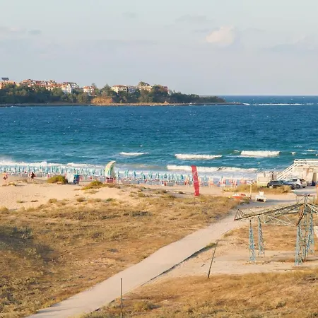 Allure Dobi 4* פרימורסקו