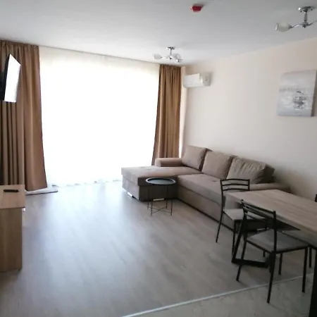 Allure Dobi מלון דירות