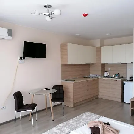 Allure Dobi Апартхотел 4*