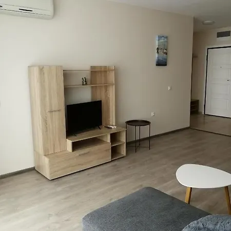 Allure Dobi 4* פרימורסקו