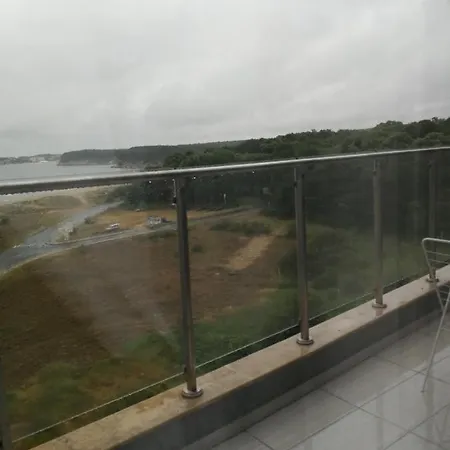 Allure Dobi מלון דירות פרימורסקו