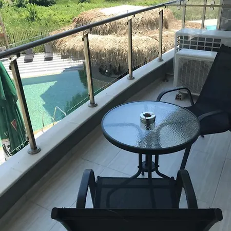 Allure Dobi 4* פרימורסקו