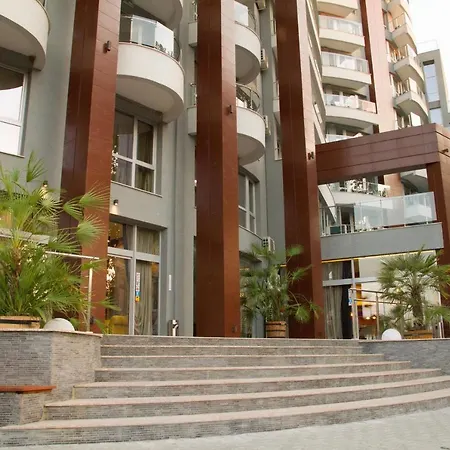 Allure Dobi Hotel apartamentowy 4*