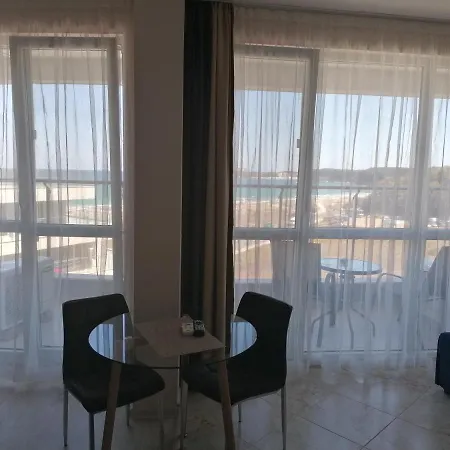 Allure Dobi Hotel de apartamente Primorsko