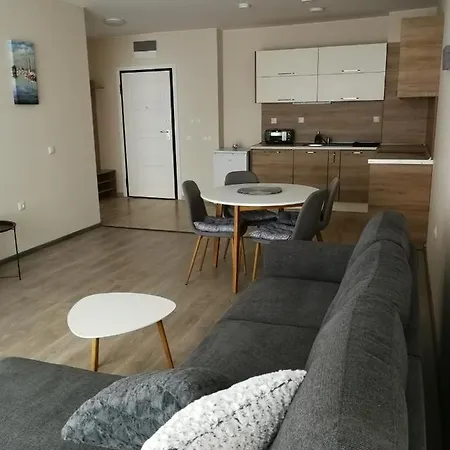 Hotel apartamentowy Allure Dobi 4*